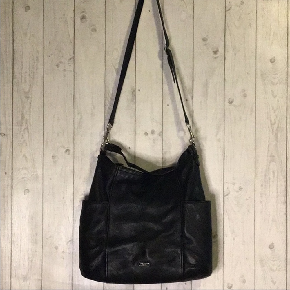 VGUC AUTHENTIC Coach Women’s Black Handbag